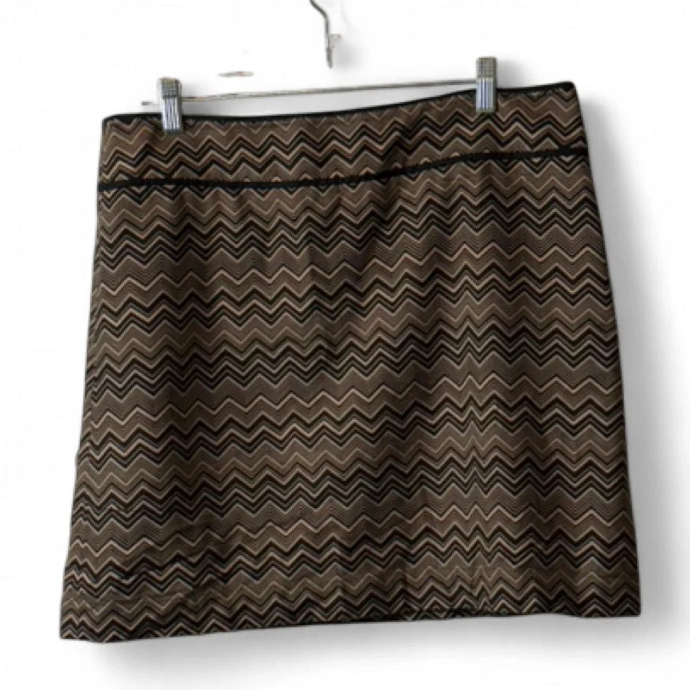 LOFT‎ Black & Tan Chevron Mini Skirt, Women's Size 12